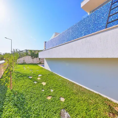 Villa Maksi 1 *